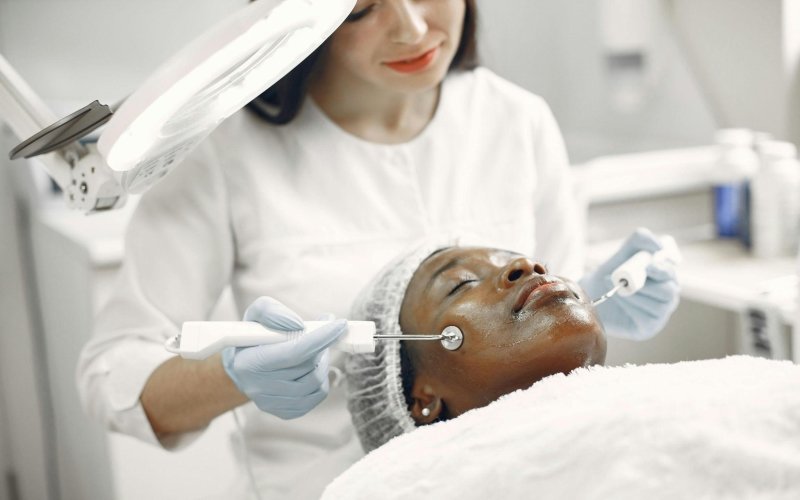 8-FAQs-About-Cosmetic-Procedures