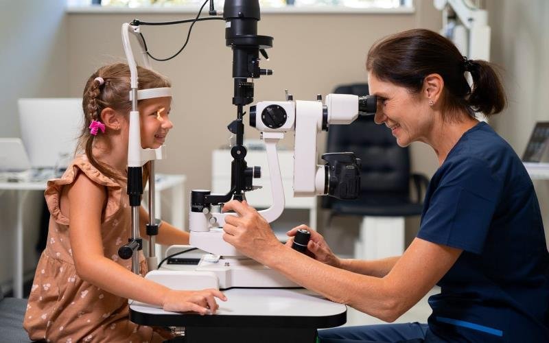 Unveiling-the-Crucial-Role-of-Optometry-in-Vision-Healthe